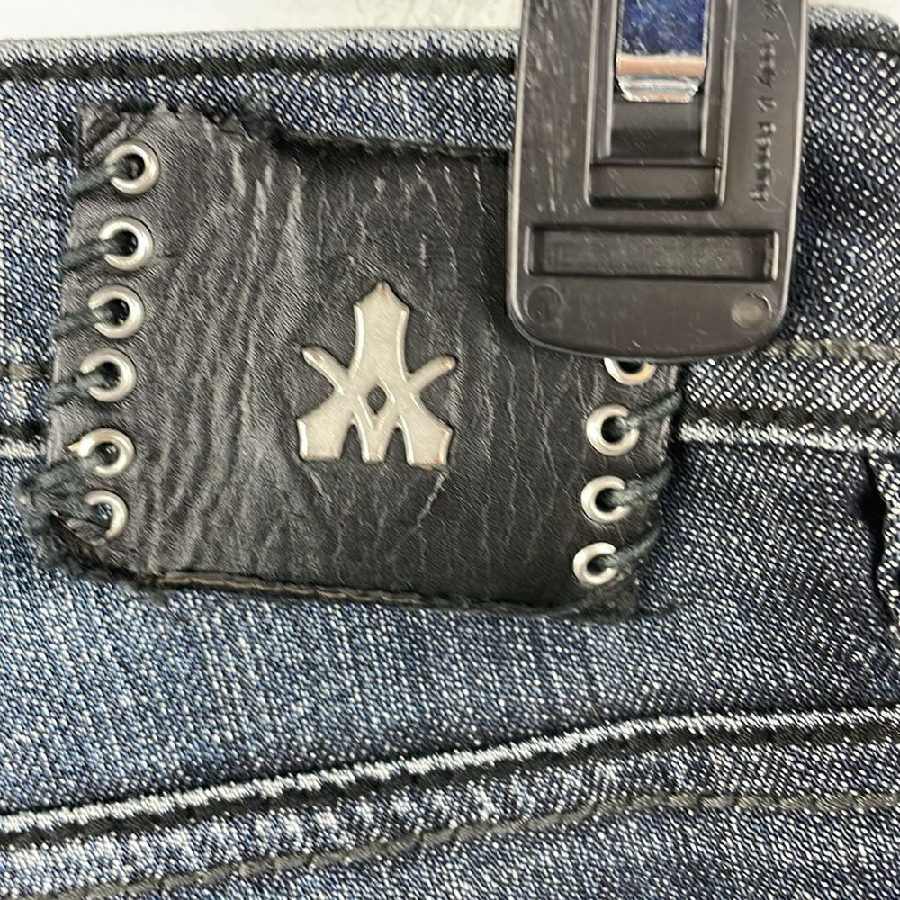 Antique Rivet Distressed Jeans 27” - Picture 5 of 12